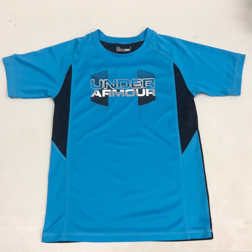 Under Armour T-shirt